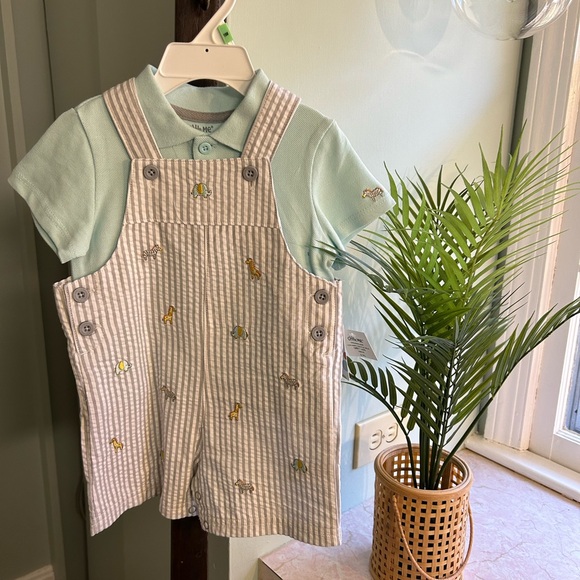 Overall Set-Embroidered Animals - Picture 1 of 5